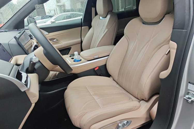 Used XPeng G9 2026 Model, 725 Max Left Front Seat
