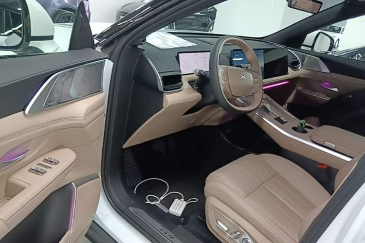 Used XPeng G9 2026 Model, 725 Max Driver Seat