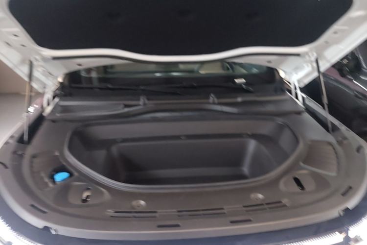 Used XPeng G9 2026 Model, 725 Max Engine Bay