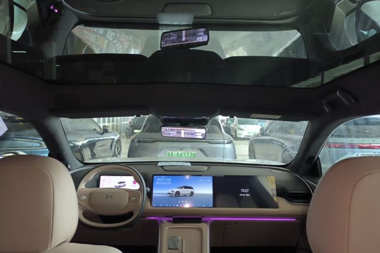 Used XPeng G9 2026 Model, 725 Max Headliner