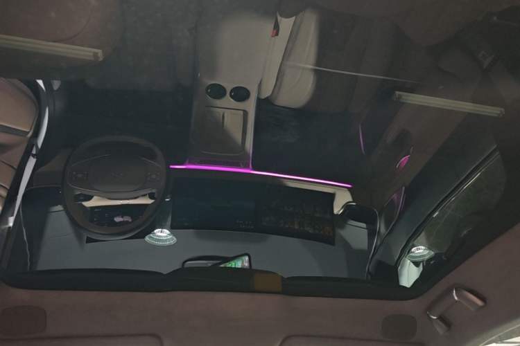 Used XPeng G9 2026 Model, 725 Max Headliner