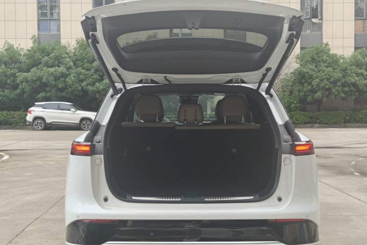 Used XPeng G9 2026 Model, 725 Max Interior 5
