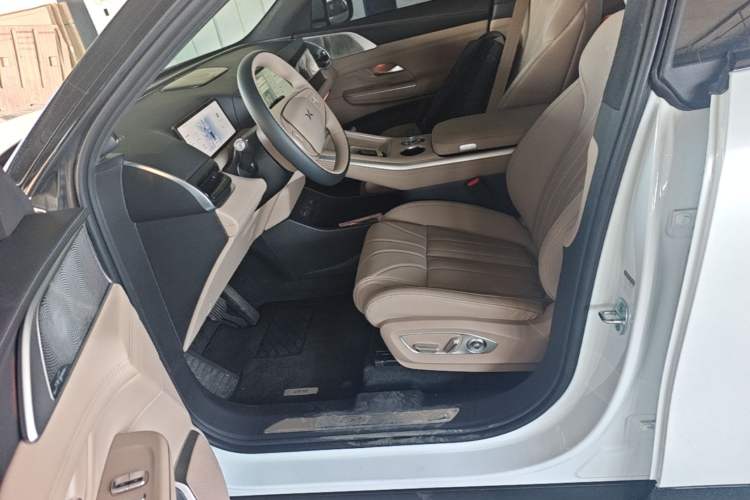 Used XPeng G9 2026 Model, 725 Max Left Front Seat