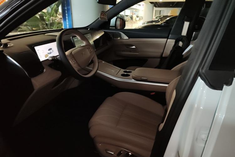 Used XPeng G9 2026 Model, 725 Max Left Front Seat
