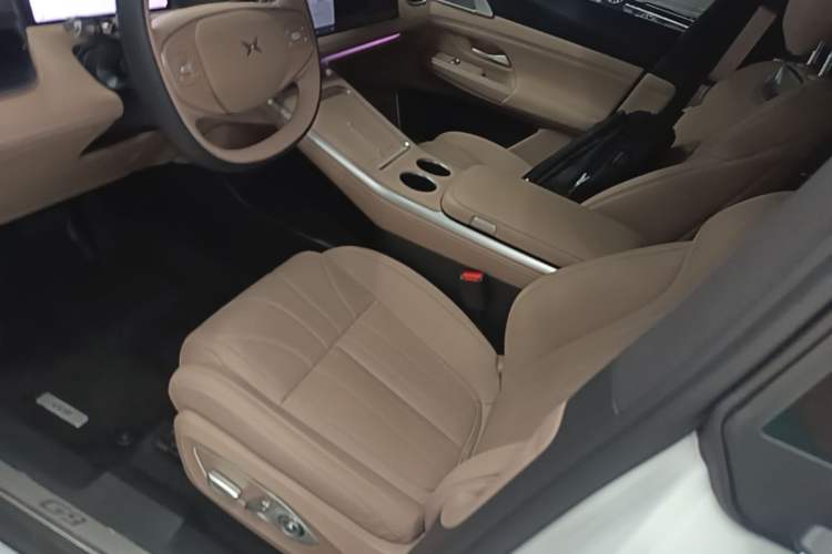 Used XPeng G9 2026 Model, 725 Max Left Front Seat