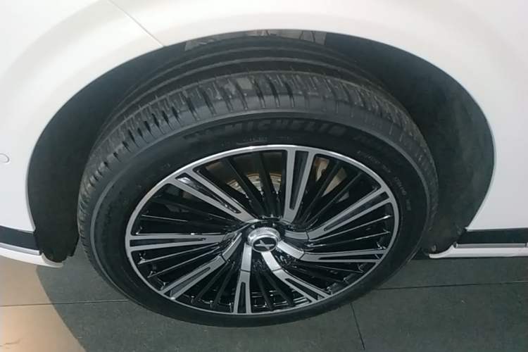 Used XPeng G9 2026 Model, 725 Max Left Front Wheel Hub