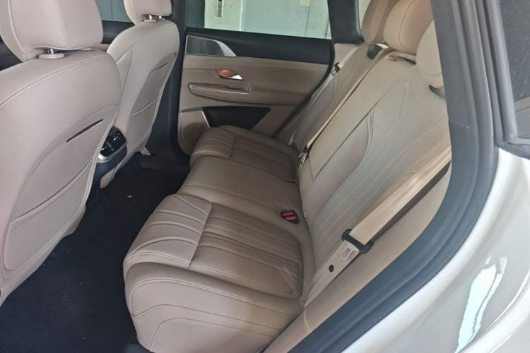Used XPeng G9 2026 Model, 725 Max Left Rear Seat