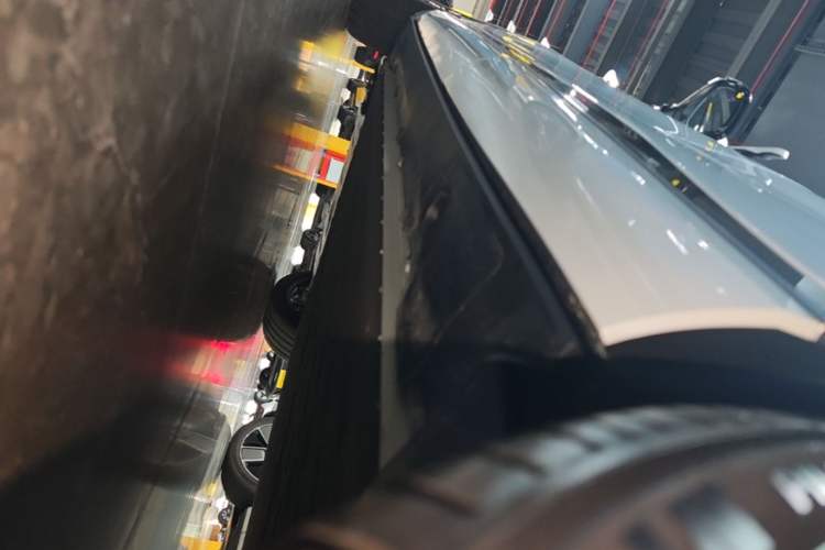 Used XPeng G9 2026 Model, 725 Max Left Side Sill
