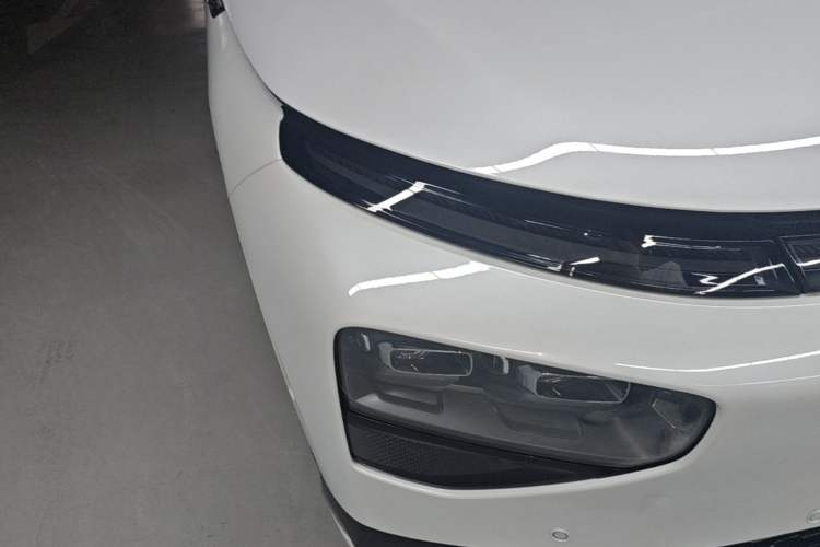 Used XPeng G9 2026 Model, 725 Max Right Front Headlight