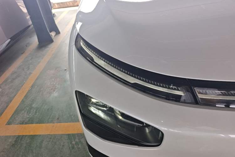 Used XPeng G9 2026 Model, 725 Max Right Front Headlight