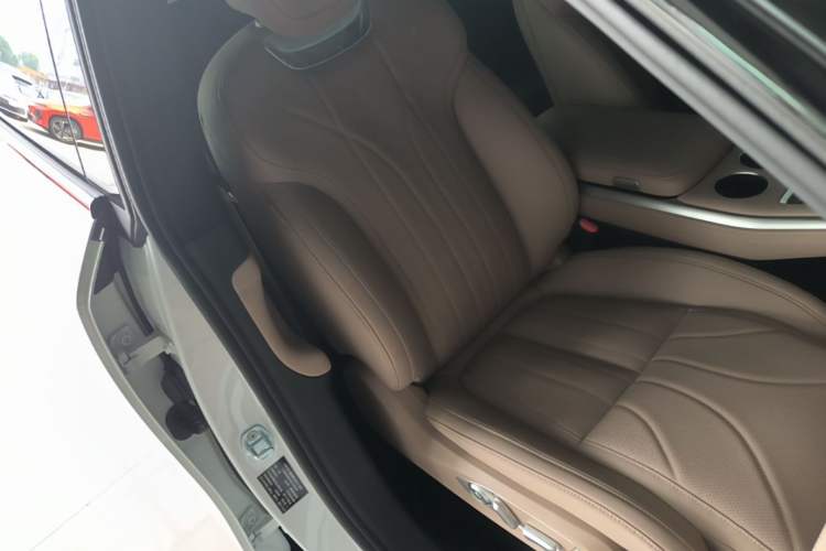 Used XPeng G9 2026 Model, 725 Max Right Front Seat