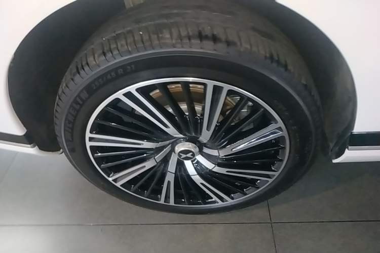 Used XPeng G9 2026 Model, 725 Max Right Rear Wheel Hub