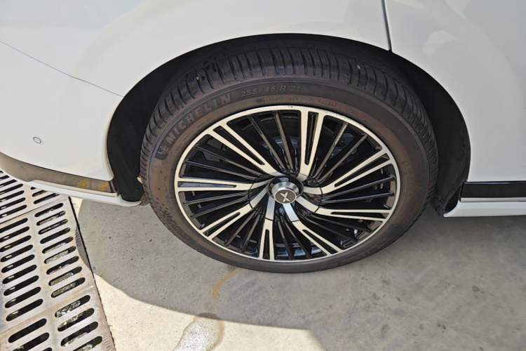 Used XPeng G9 2026 Model, 725 Max Right Rear Wheel Hub