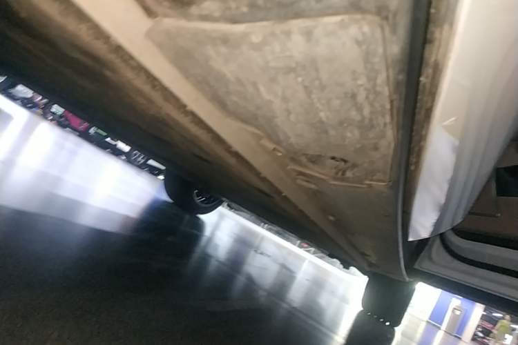 Used XPeng G9 2026 Model, 725 Max Right Side Sill