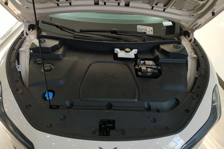 Used XPeng MONA M03 2024 515 Long-Range Engine Bay