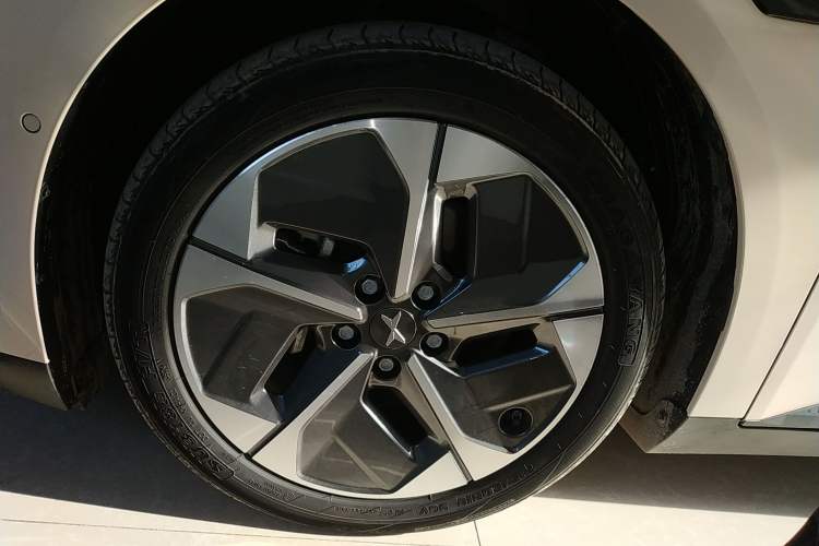 Used XPeng MONA M03 2024 515 Long-Range Exterior 7