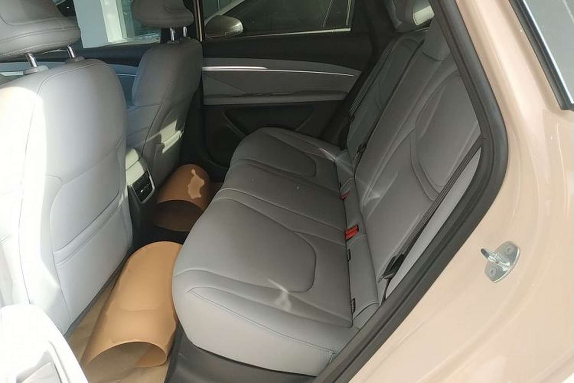 Used XPeng MONA M03 2024 515 Long-Range Interior 4