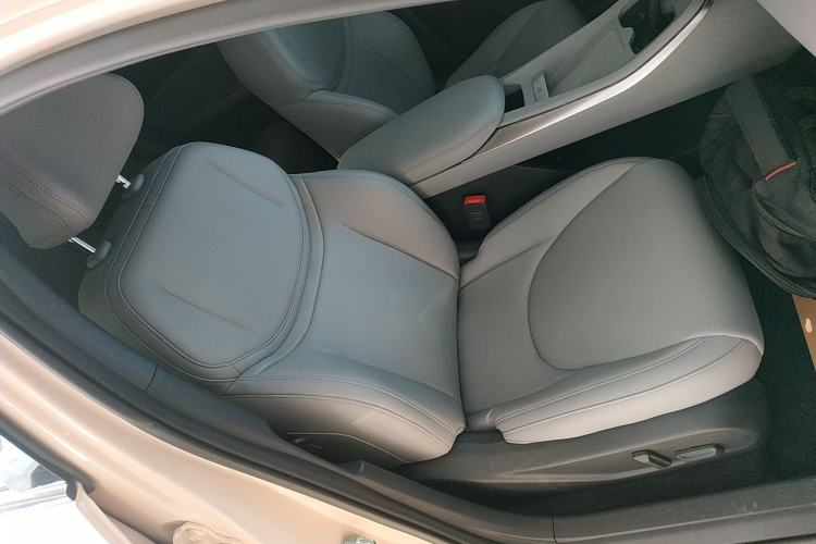 Used XPeng MONA M03 2024 515 Long-Range Right Front Seat
