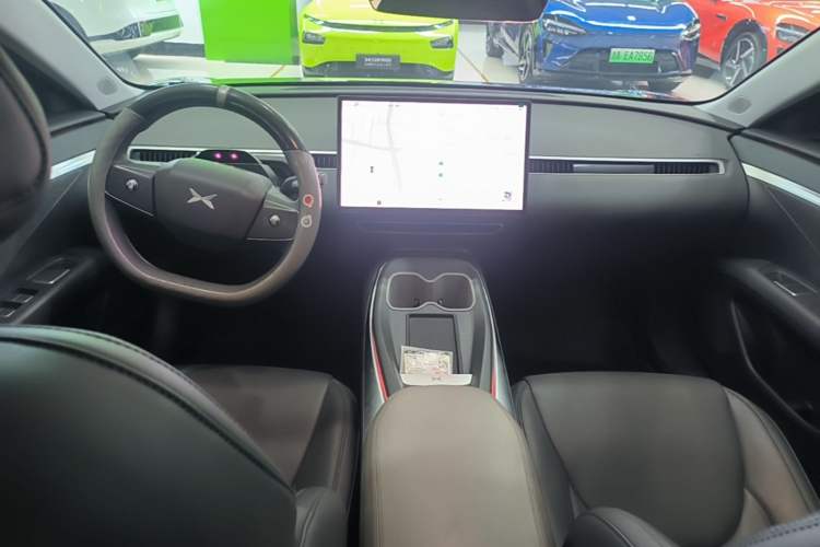 Used XPeng MONA M03 2024 620 with Ultra-Long Range Center Console