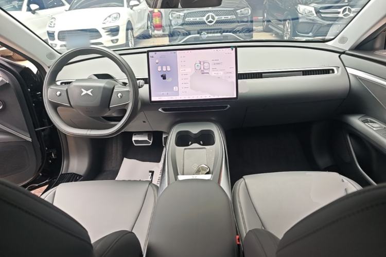 Used XPeng MONA M03 2024 515 Long-Range Center Console