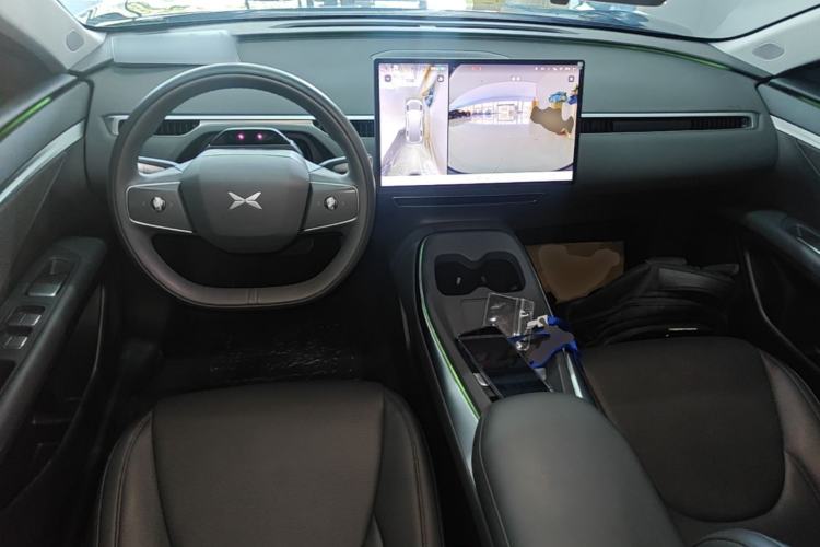 Used XPeng MONA M03 2024 620 with Ultra-Long Range Center Console