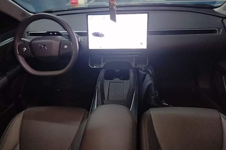 Used XPeng MONA M03 2024 620 with Ultra-Long Range Center Console