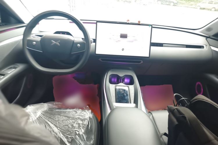 Used XPeng MONA M03 2024 515 Long-Range Center Console
