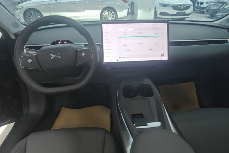 Used XPeng MONA M03 2024 515 Long-Range Center Console