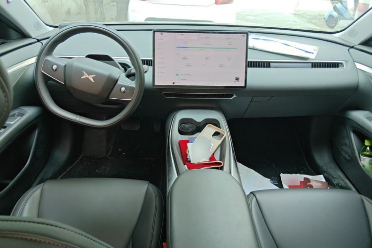 Used XPeng MONA M03 2024 515 Long-Range Center Console