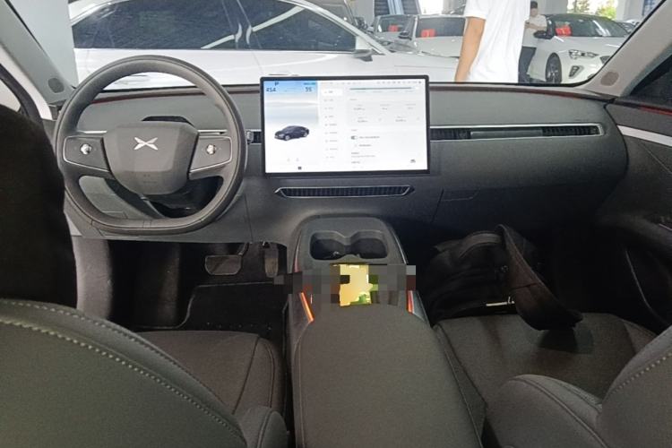 Used XPeng MONA M03 2024 620 with Ultra-Long Range Center Console