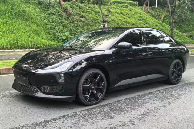 Used XPeng MONA M03 2024 620 with Ultra-Long Range