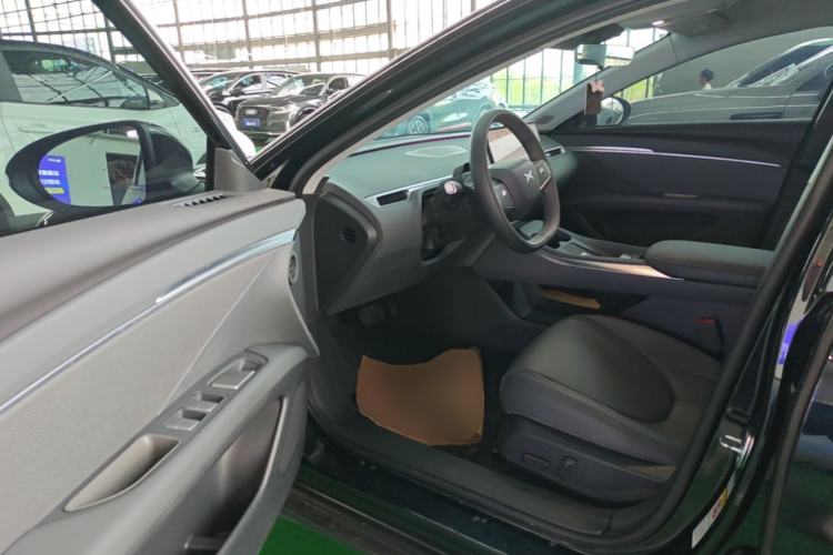 Used XPeng MONA M03 2024 620 with Ultra-Long Range Driver Seat