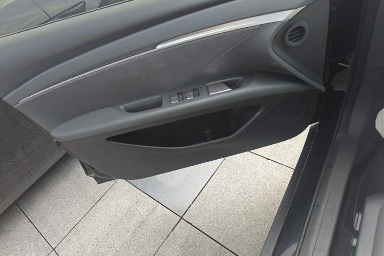 Used XPeng MONA M03 2024 515 Long-Range Driver Seat