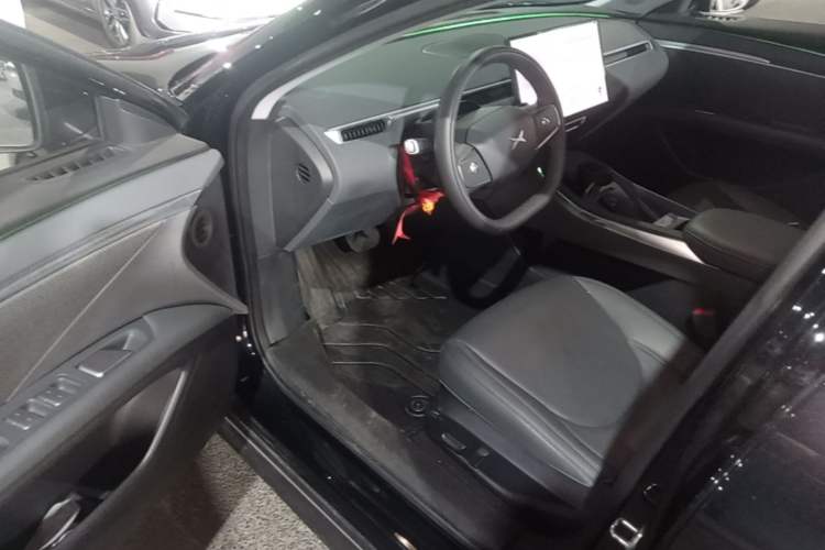 Used XPeng MONA M03 2024 620 with Ultra-Long Range Driver Seat
