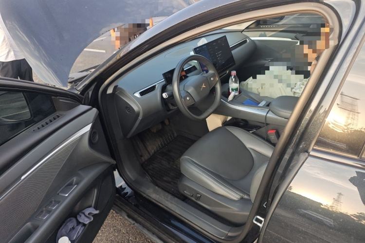 Used XPeng MONA M03 2024 620 with Ultra-Long Range Driver Seat