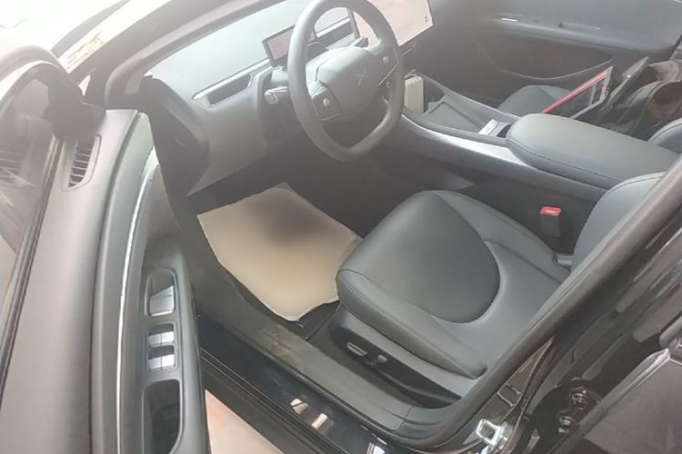 Used XPeng MONA M03 2024 620 with Ultra-Long Range Driver Seat