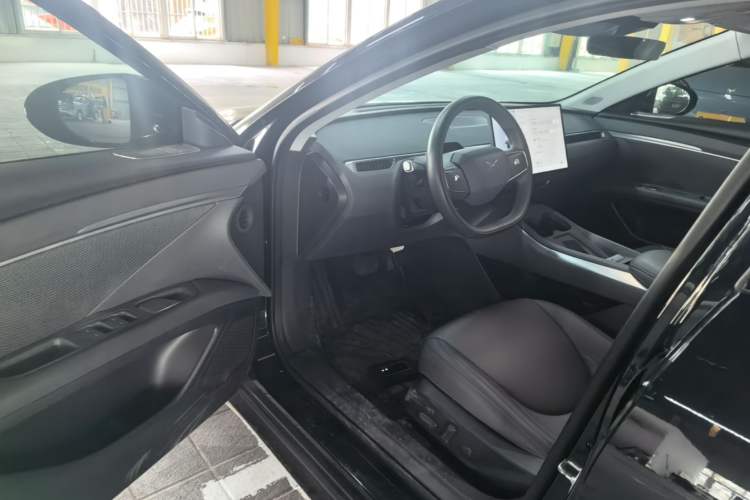 Used XPeng MONA M03 2024 515 Long-Range Driver Seat