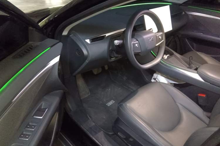 Used XPeng MONA M03 2024 620 with Ultra-Long Range Driver Seat