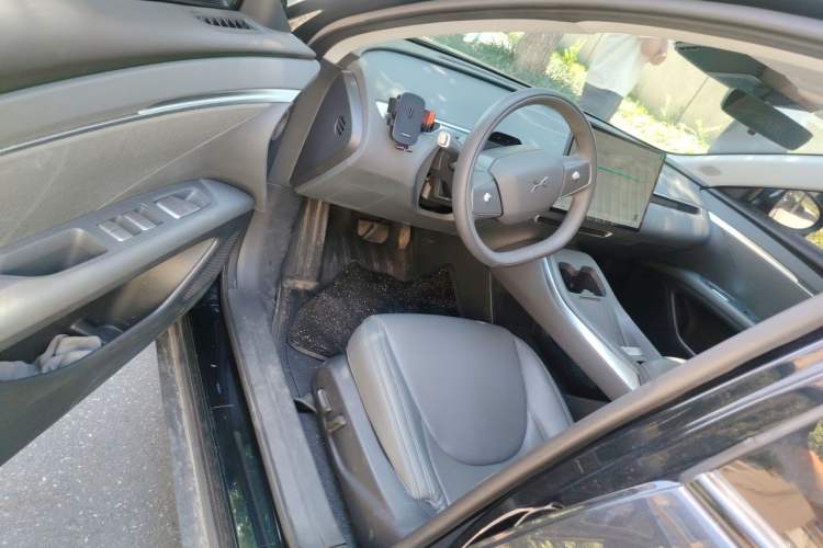 Used XPeng MONA M03 2024 620 with Ultra-Long Range Driver Seat