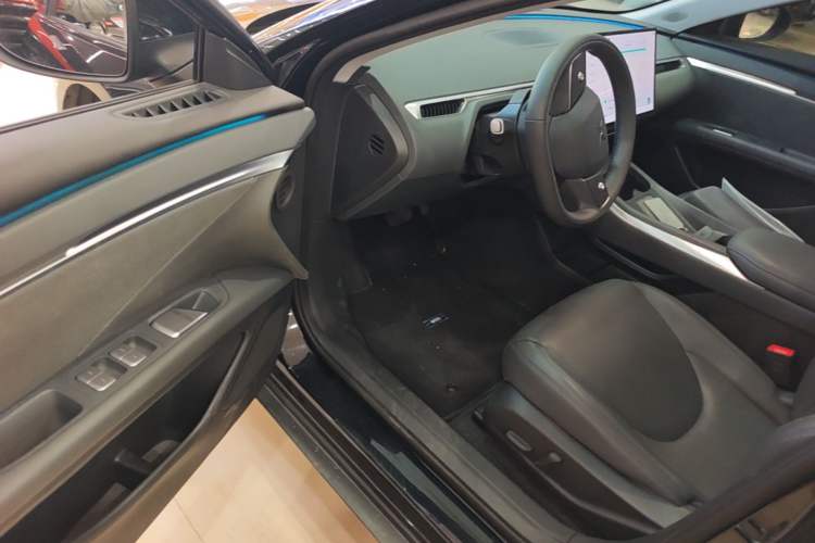 Used XPeng MONA M03 2024 620 with Ultra-Long Range Driver Seat