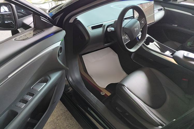 Used XPeng MONA M03 2024 620 with Ultra-Long Range Driver Seat