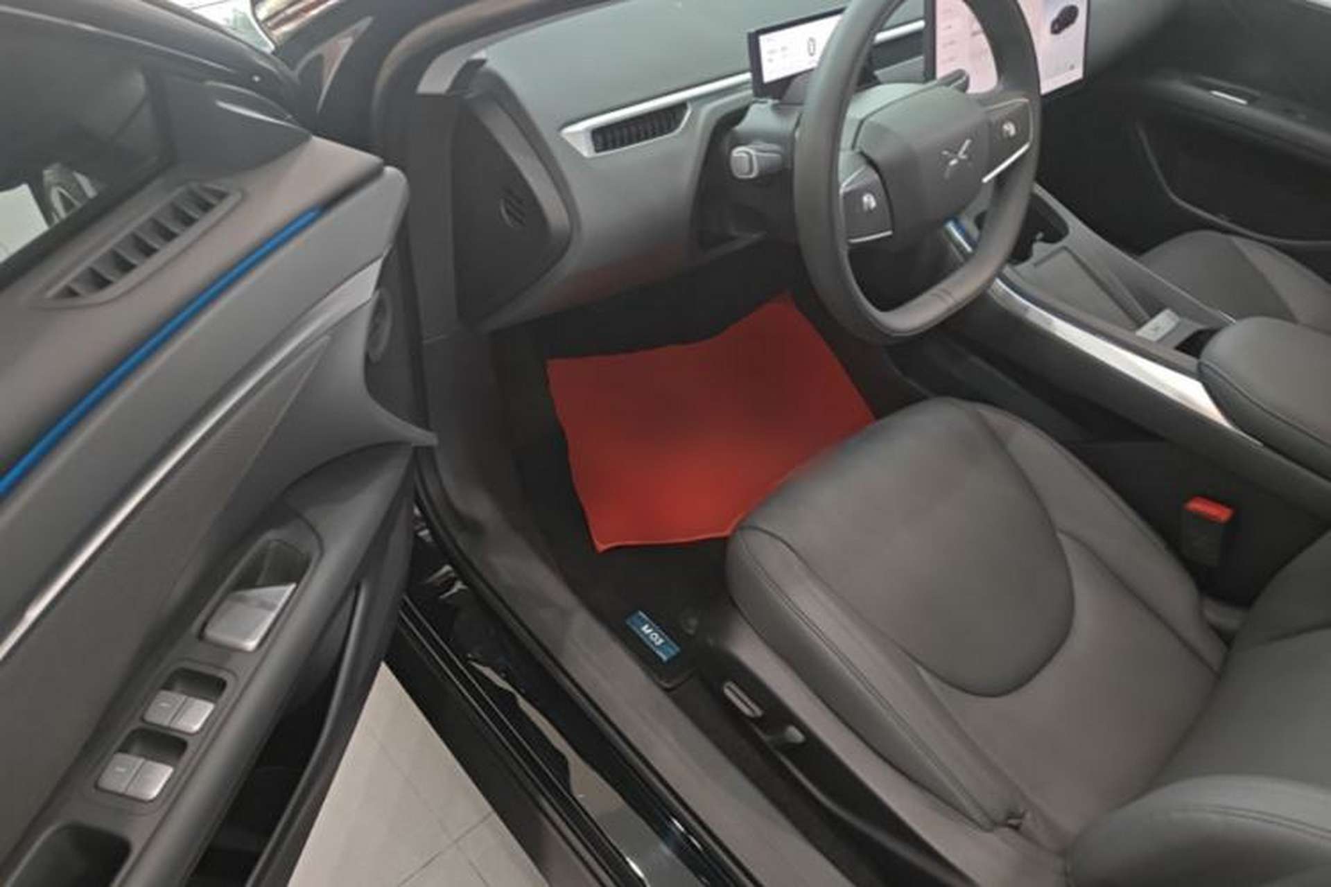 Used XPeng MONA M03 2024 620 with Ultra-Long Range Driver Seat