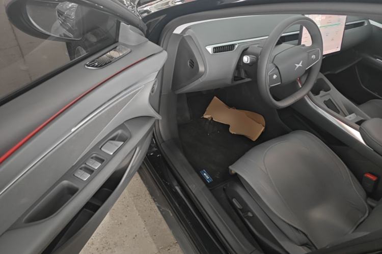 Used XPeng MONA M03 2024 620 with Ultra-Long Range Driver Seat