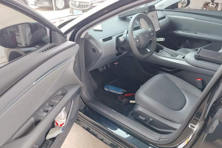 Used XPeng MONA M03 2024 620 with Ultra-Long Range Driver Seat