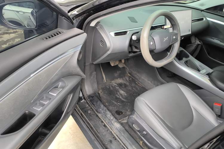 Used XPeng MONA M03 2024 620 with Ultra-Long Range Driver Seat