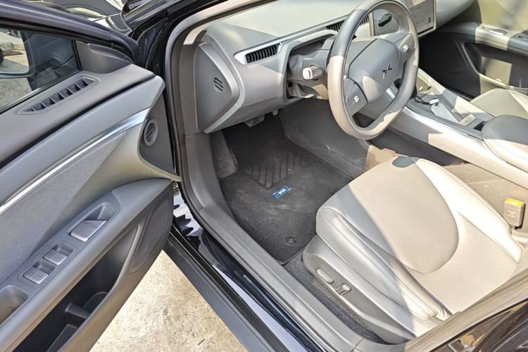 Used XPeng MONA M03 2024 620 with Ultra-Long Range Driver Seat