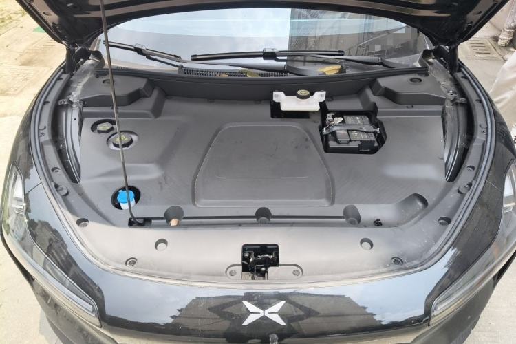 Used XPeng MONA M03 2024 620 with Ultra-Long Range Engine Bay