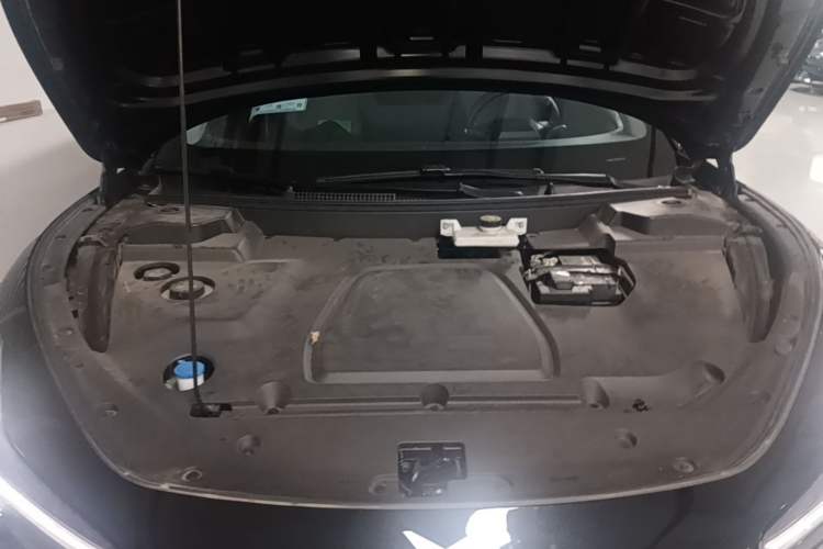 Used XPeng MONA M03 2024 515 Long-Range Engine Bay