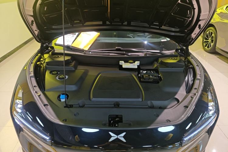 Used XPeng MONA M03 2024 620 with Ultra-Long Range Engine Bay