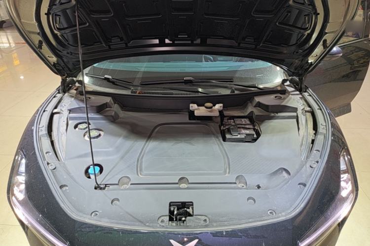 Used XPeng MONA M03 2024 620 with Ultra-Long Range Engine Bay